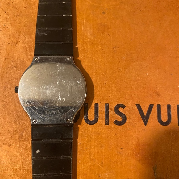 Classic - Picture 2 of 3